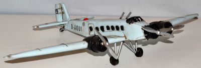 37230_Metallmodell_Flugzeug_(34x52x12cm)_Nitsche (2)
